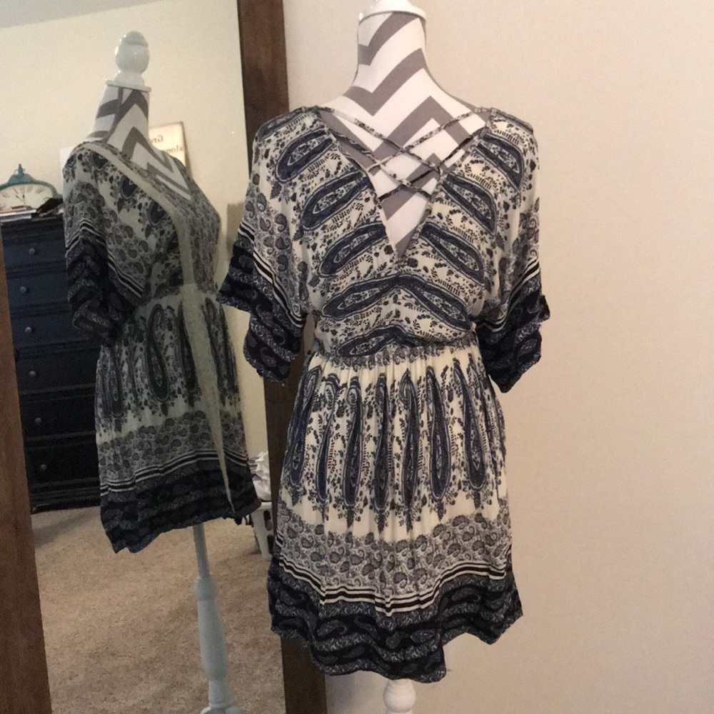 *Flying tomato* criss cross back dress size Small